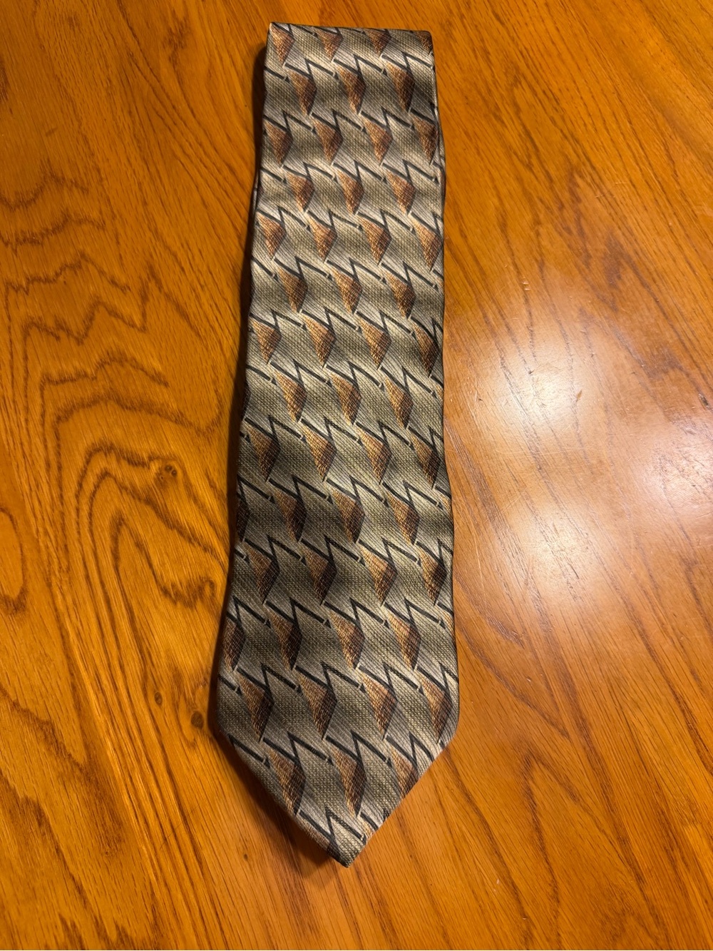 bill blass Gold and Brown Geometric Silk Tie
